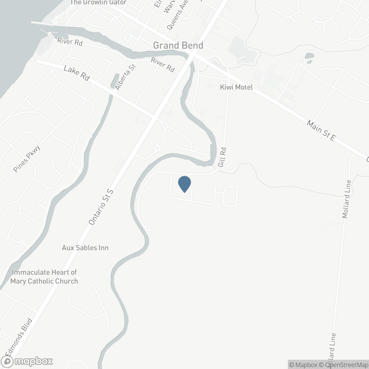 4 HAYTER DRIVE, Grand Bend, Ontario N0M 1T0